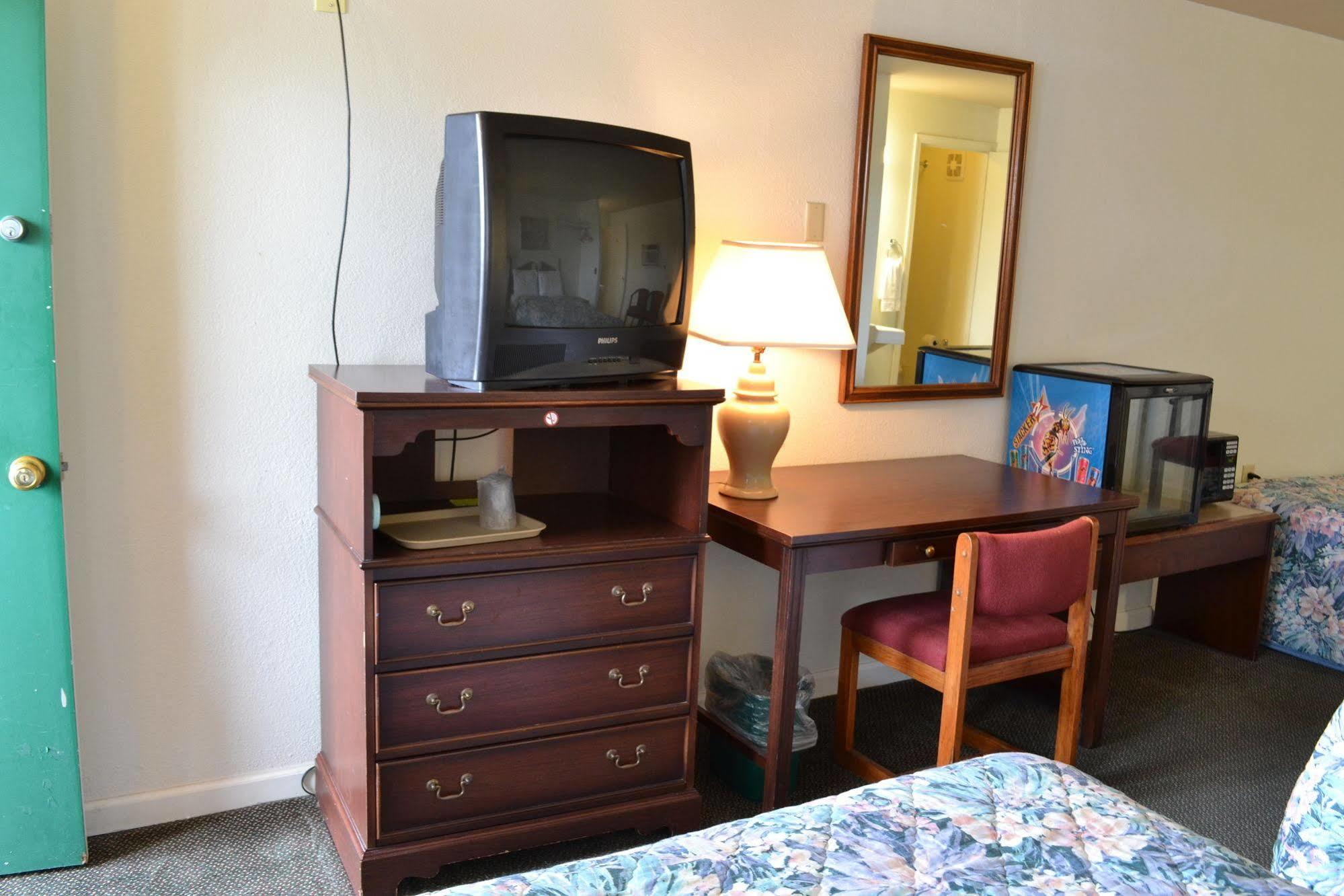 Budget Inn Christiansburg Exteriör bild