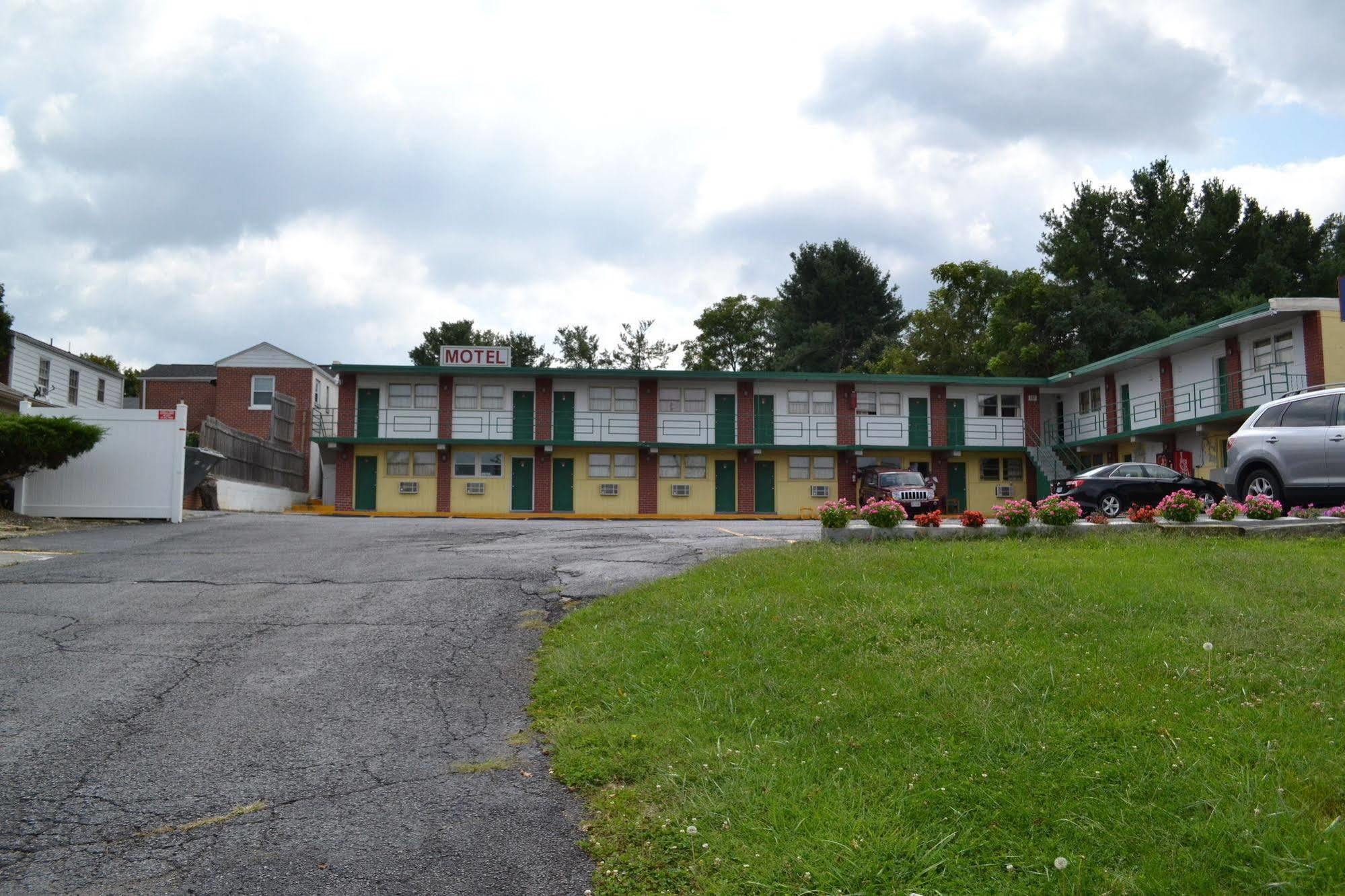 Budget Inn Christiansburg Exteriör bild